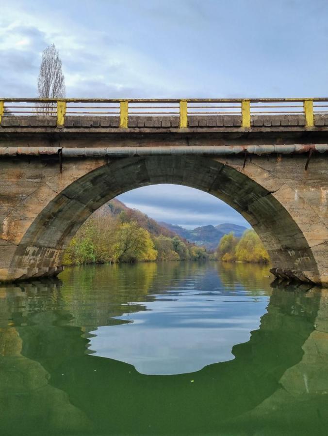 Vikendica Mihic Βίλα Ζβόρνικ Εξωτερικό φωτογραφία
