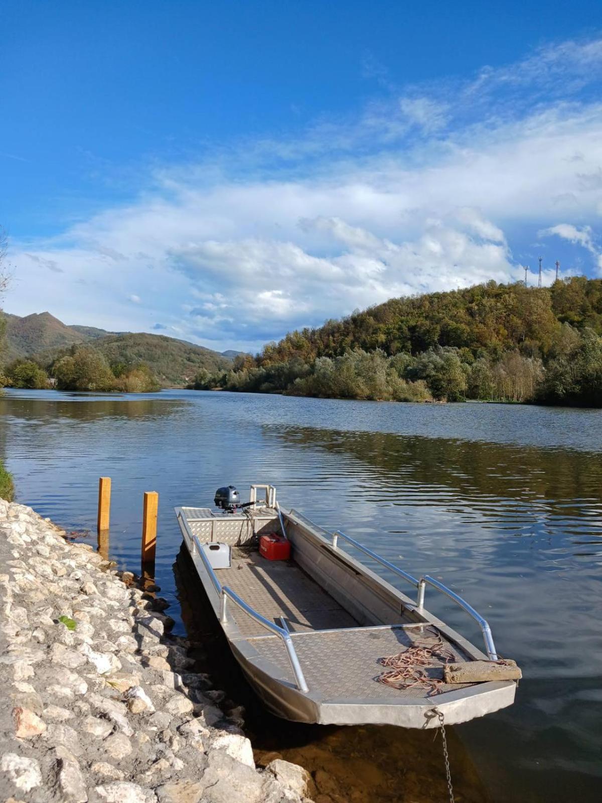 Vikendica Mihic Βίλα Ζβόρνικ Εξωτερικό φωτογραφία